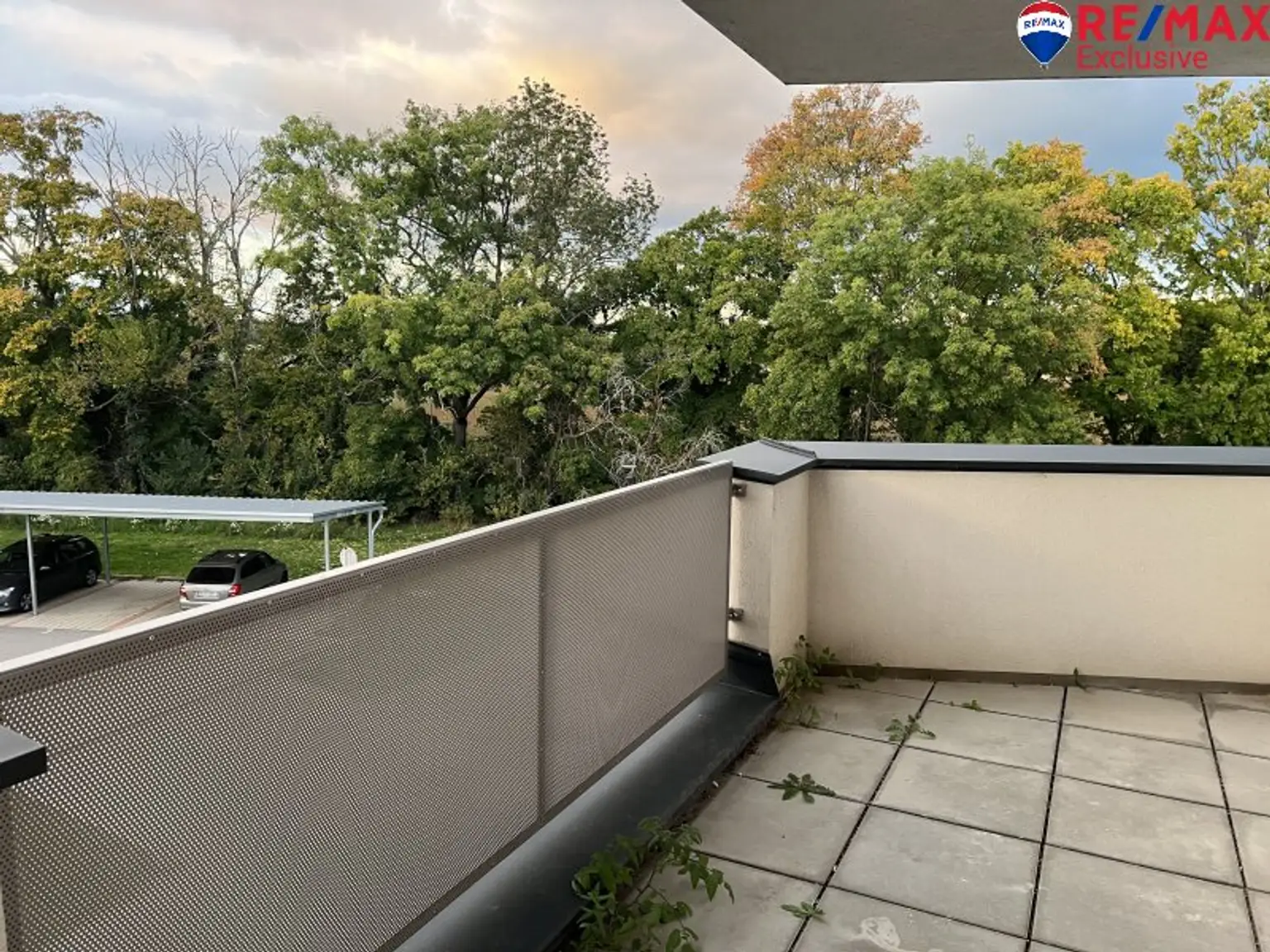 Wohlfühloase im Dachgeschoss: 3-Zimmer-Wohnung mit Balkon in Unterwaltersdorf!