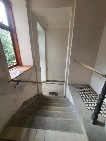 Sanierte helle Altbauwohnung - nähe U4 Hütteldorferstraße