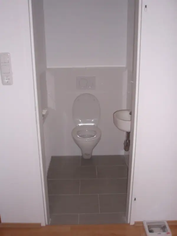 Traumhaftes Mehrfamilienhaus in Mistelbach – 3 Wohneinheiten, top gepflegt, mit Stadtblick und Weinkeller!