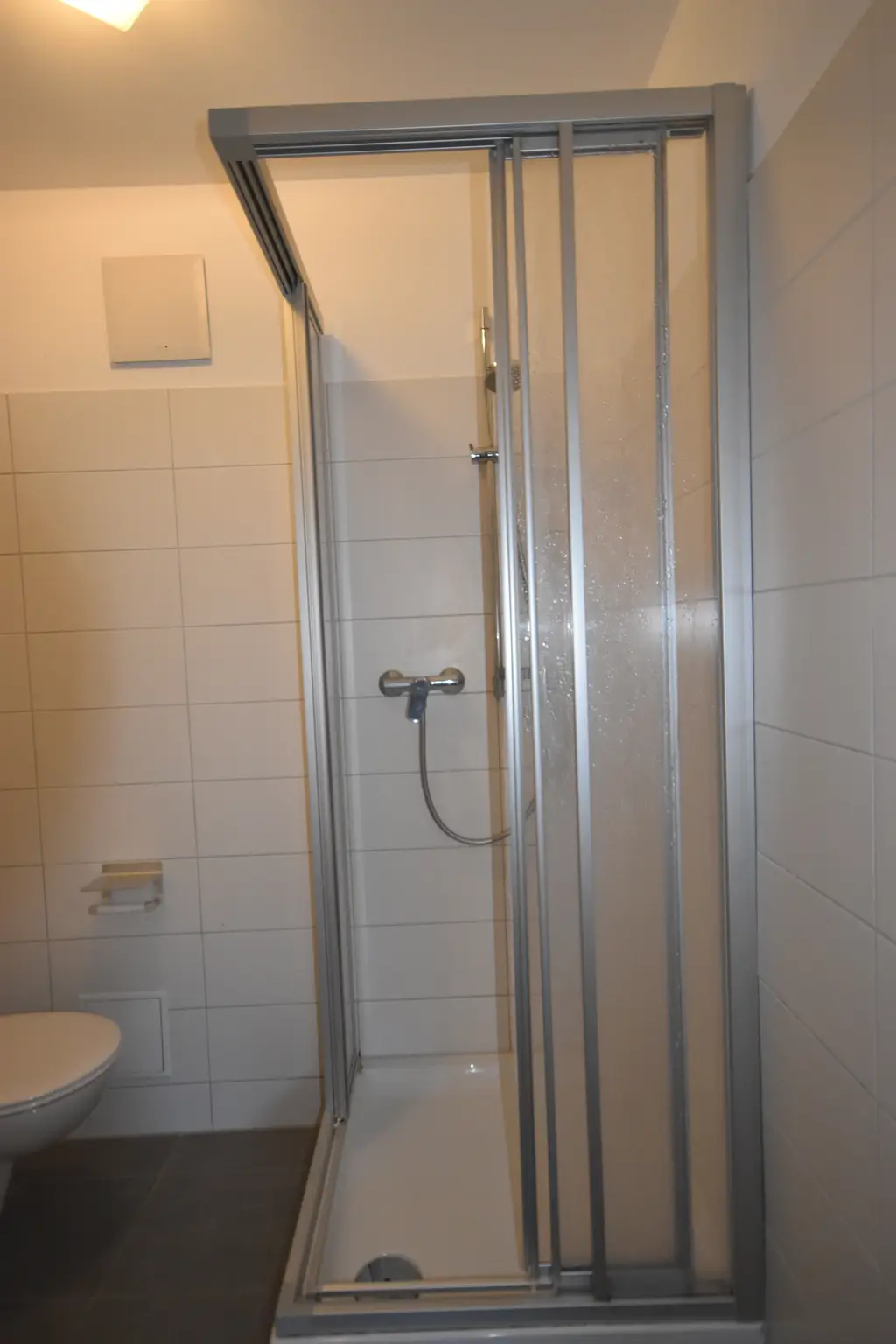 "GRÖDIG - Kleine gemütliche Garconniere mit Terrasse und Garten"