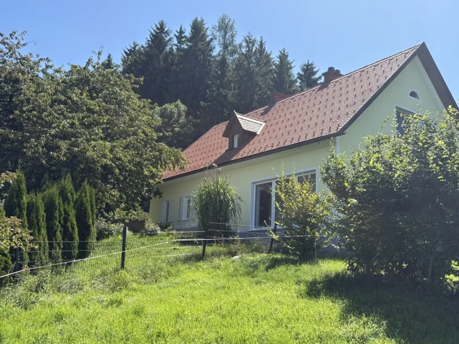 10 ha Pferde-/Bauernhof mit Panoramalage