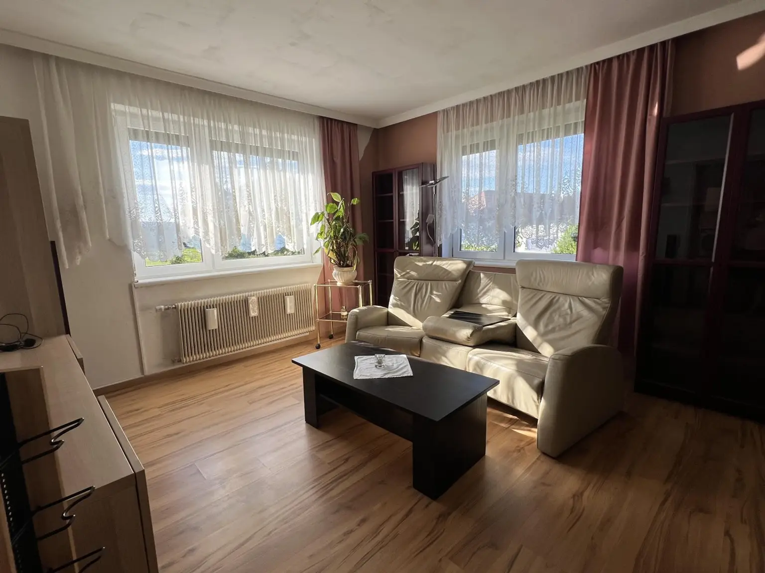 "Ein Haus mit Herz – Pool, Garten und Rückzugsort"