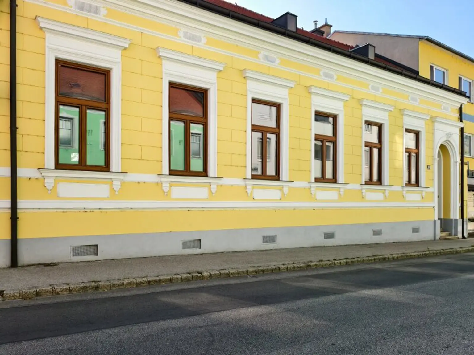 Außenansicht straßenseitig