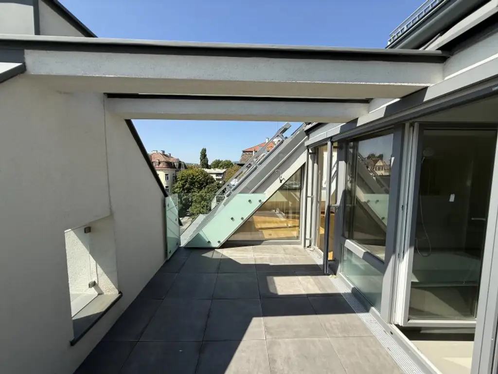 BELGHOFERHAUS 42 - Exklusive 3-Zimmer Penthousewohnung mit direktem Liftzugang und Klimageräten sowie eigener Dachterrasse