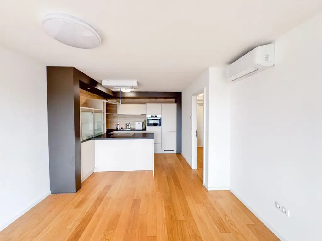 3-Zimmer-Wohnung mit Balkon & Blick auf die Alte Donau – Top-Zustand, klimatisiert, zentral begehbar!