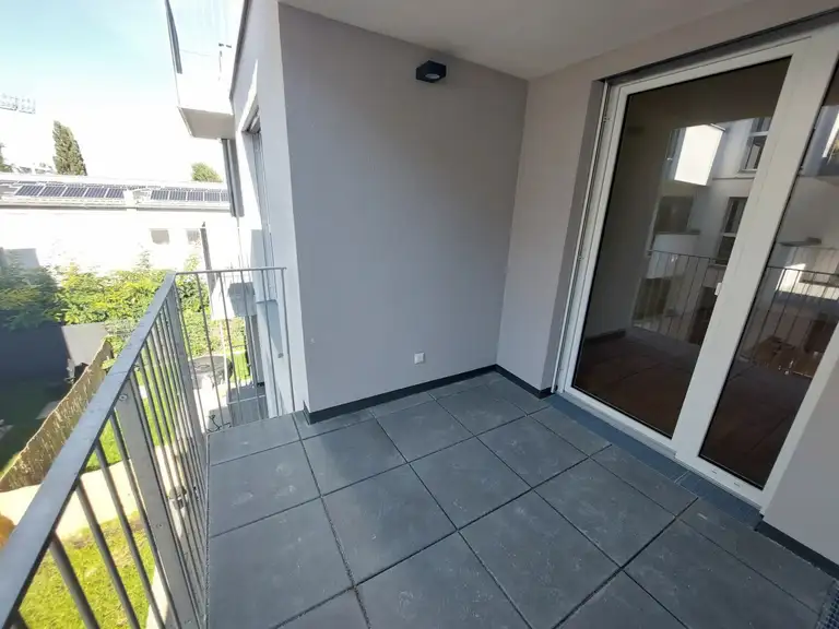 Loggia I