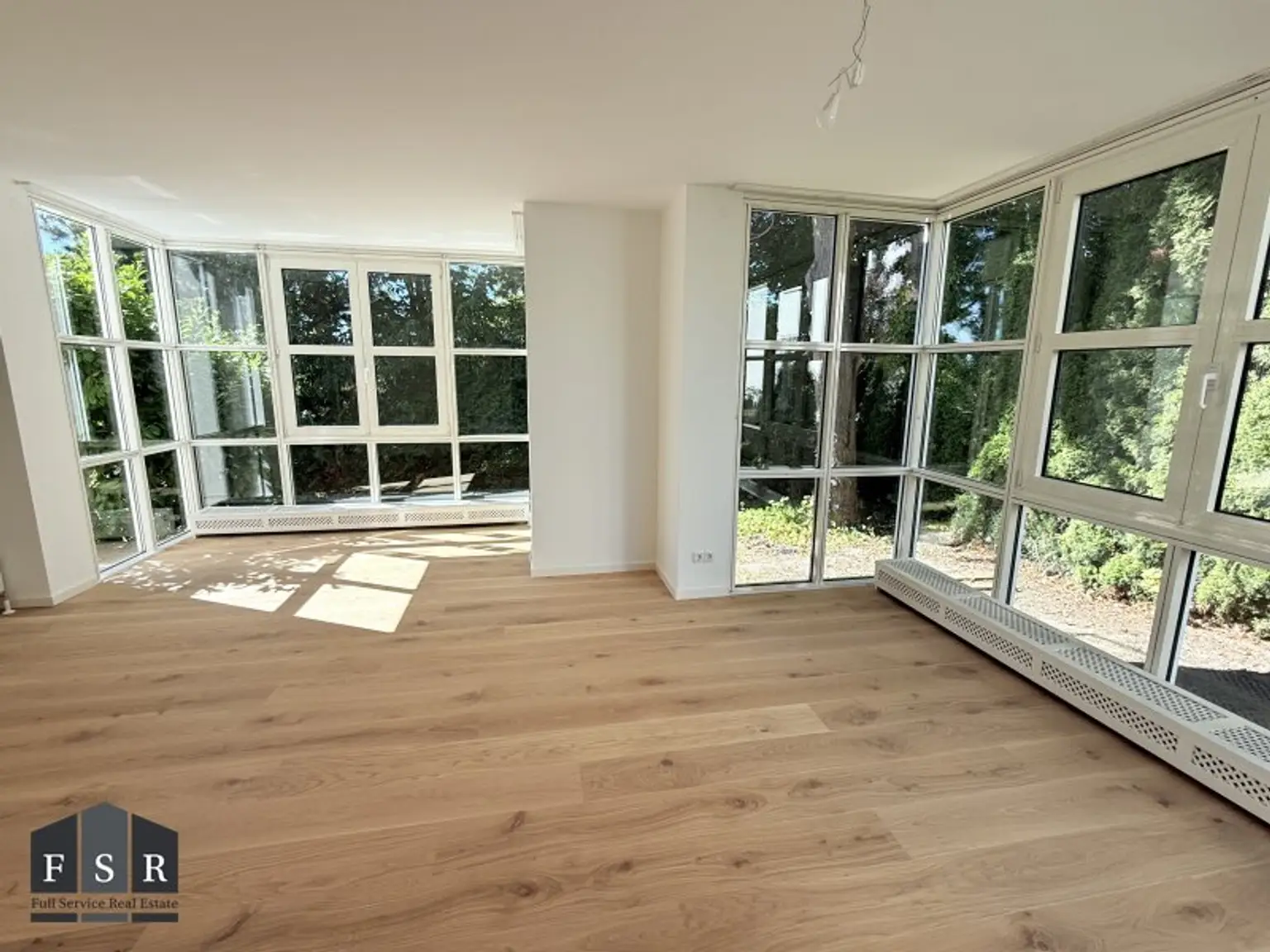 FAMILIENWOHNTRAUM auf 164,22m² mit luxuriöser Ausstattung zzgl. Terrasse (24,80 m²), Garten (546,43 m²) und Garagenplatz  - WOHNATELIERs SIEVERING
