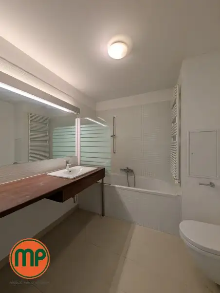 Helle 2 Zimmerwohnung mit Top-Anbindung