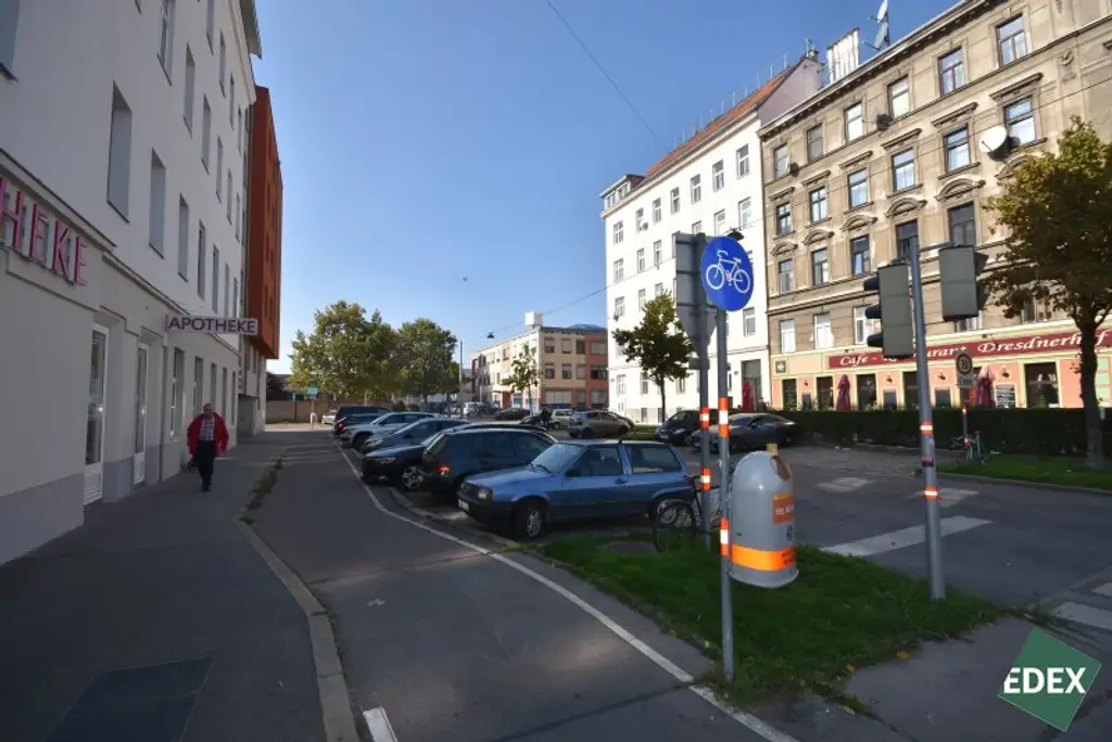 Moderne Büro-/Praxisfläche mit hochwertiger Ausstattung!