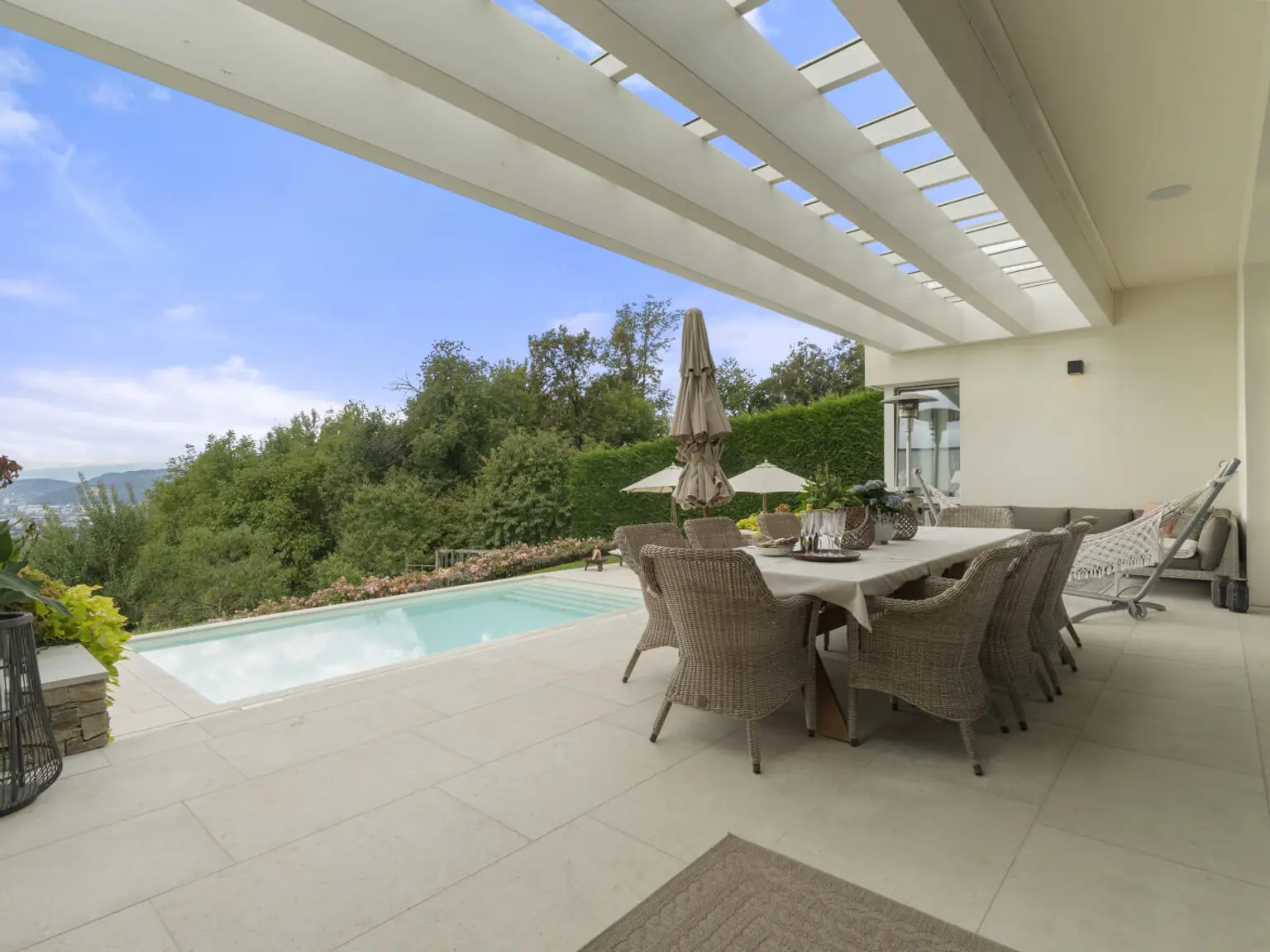 Graz Nord - Zösenberg - Charmante Villa mit traumhaften Stadtblick| Graz North - Zösenberg - Charming villa with fantastic city views