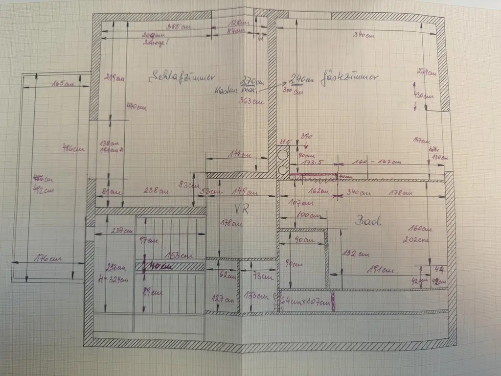 Renovierungsbedürftiges Einfamilienhaus mit idyllischem Garten in Sackgasse