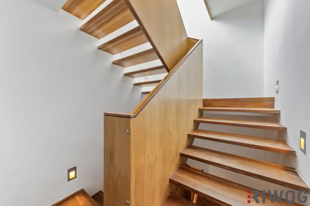 Domizil im Herzen von Grinzing - inklusive 90m² Dachterrasse und separater Büroeinheit I Praxis