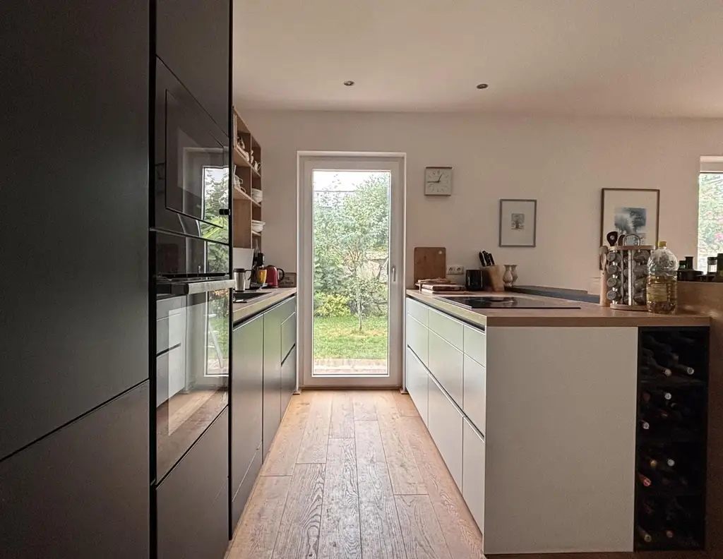 Einziehen & Wohlfühlen - modernes Wohnhaus mit Stil & Raum