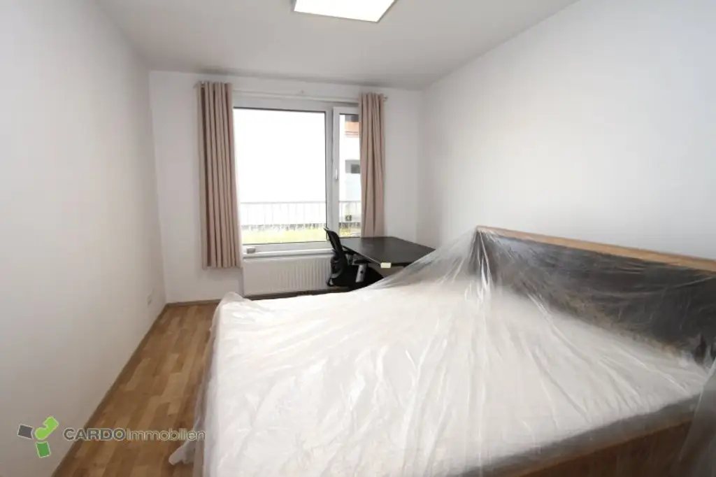 4 Zimmer Wohnung mit Balkon nahe U3