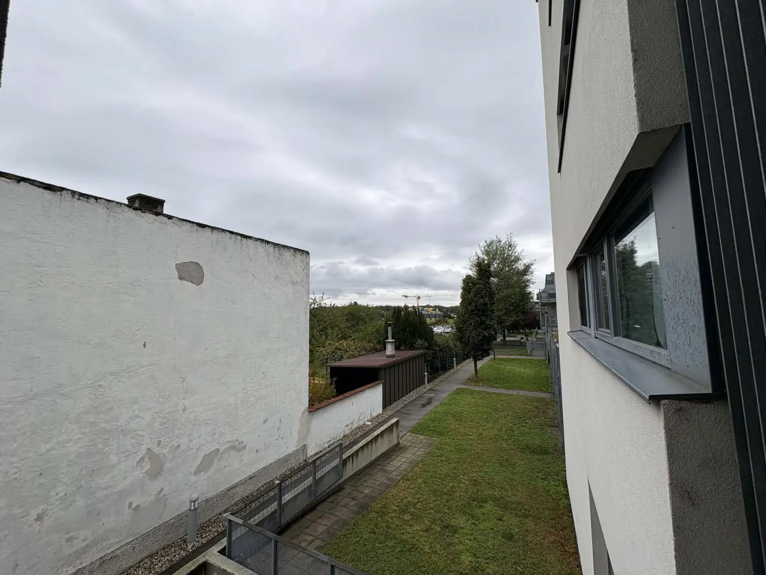 FINANZIERUNGSBEITRAG - 
Großzügige 3-Zimmer-Wohnung mit Loggia!