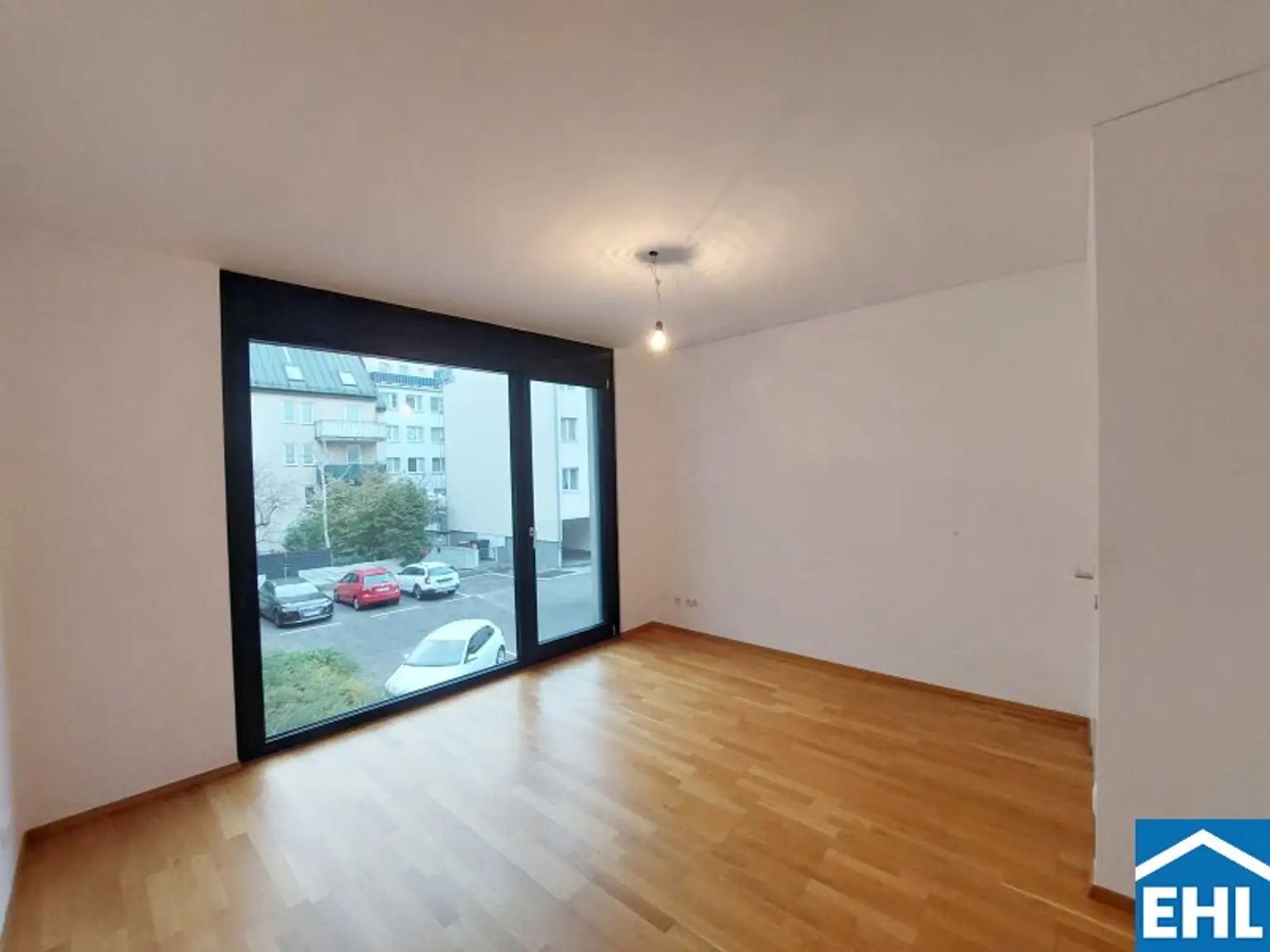 Traumhafte 2-Zimmer-Wohnung mit Balkon in Ober St.Veit!