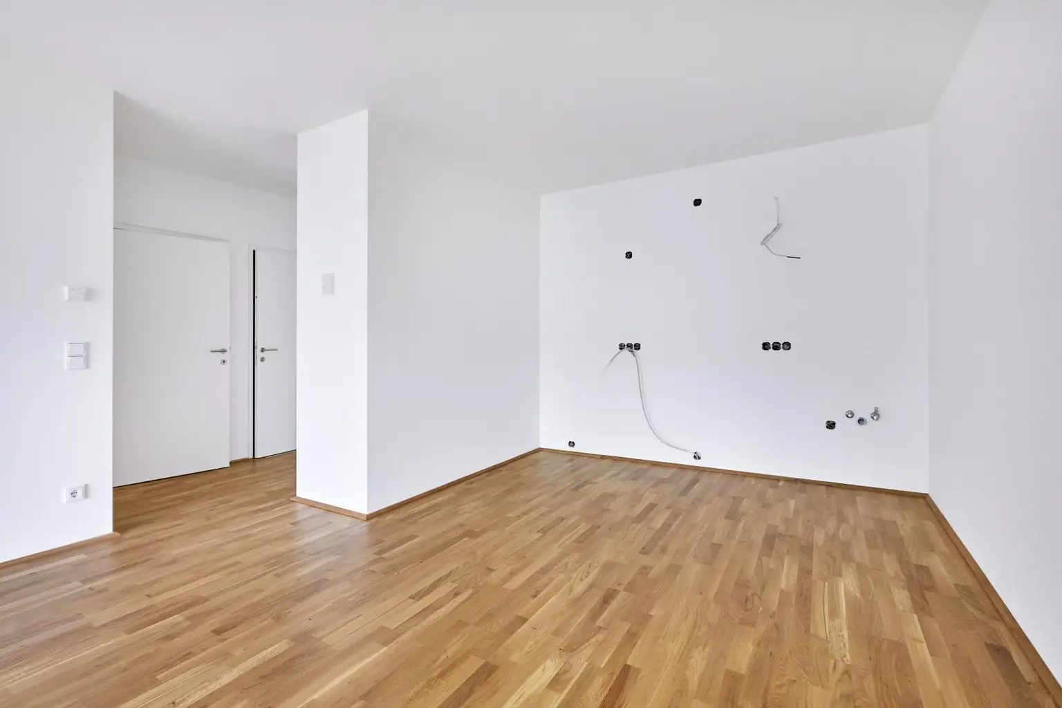 ...2 Zimmerwohnung in TOP LAGE mit süßem Eigengarten...
