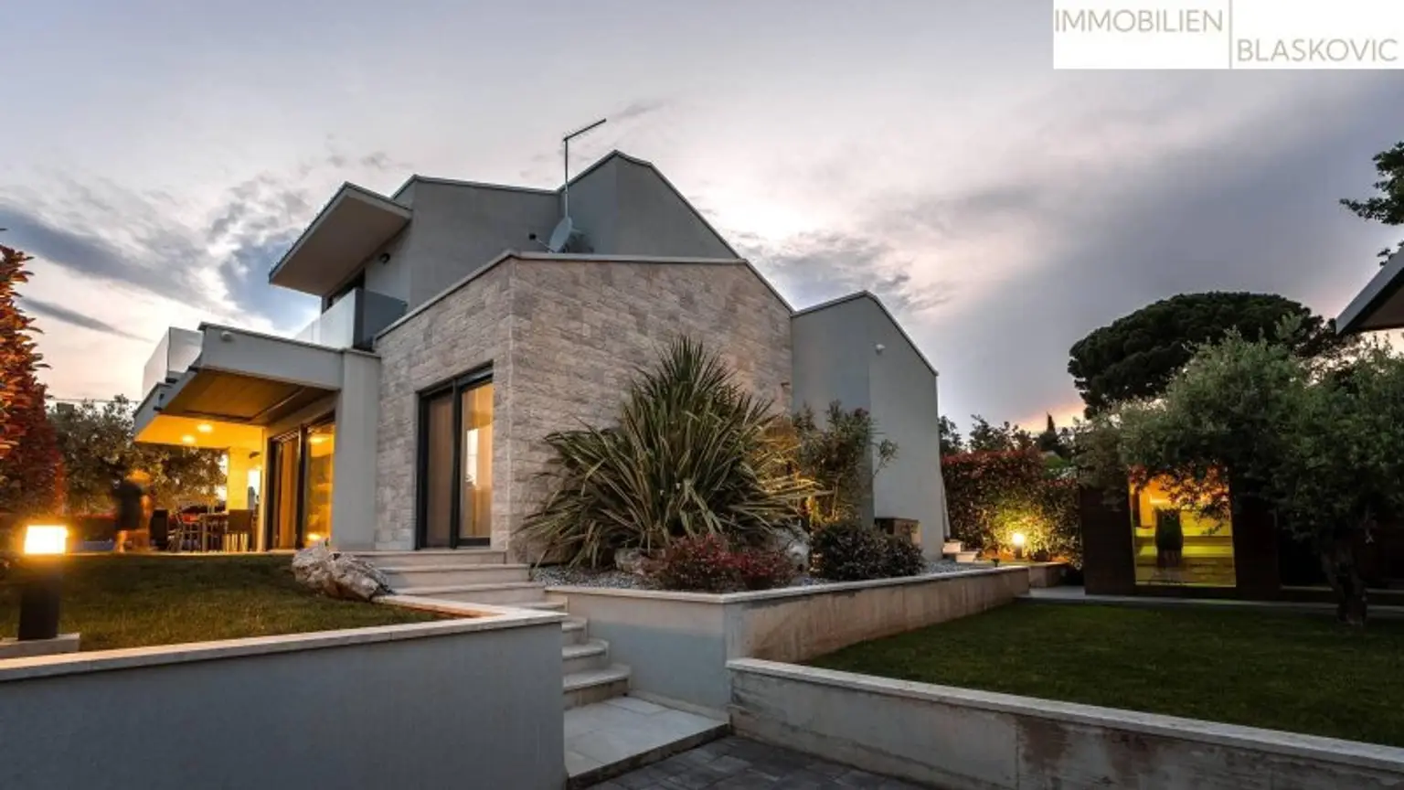 Porec Umgebung - Attraktives Haus mit Pool, Whirlpool und Sauna