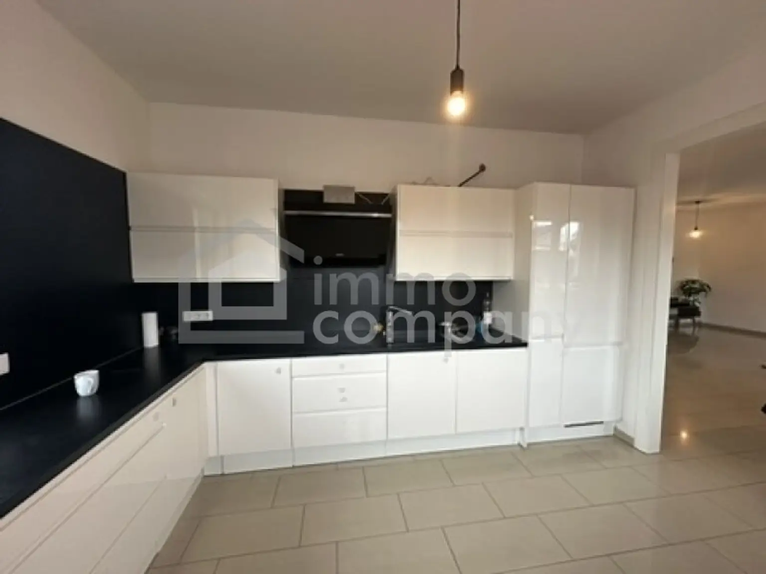 Modernisierte Doppelhaushälfte in Gänserndorf: Ihr neues Zuhause mit Garten und Terrasse!