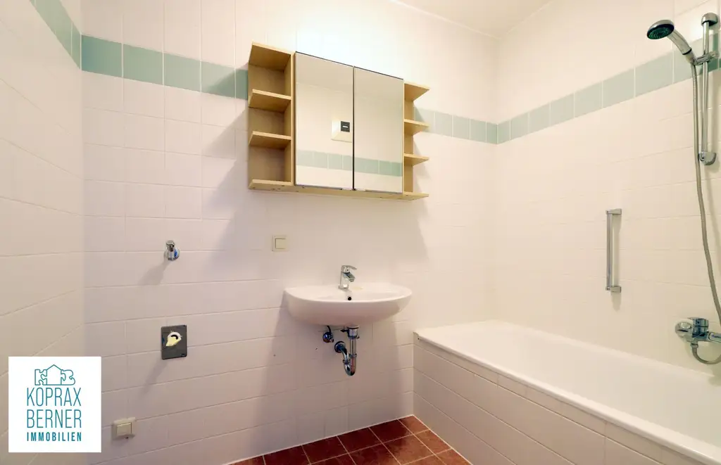 Ruhige Zwei-Zimmer Wohnung inkl. Parkplatz