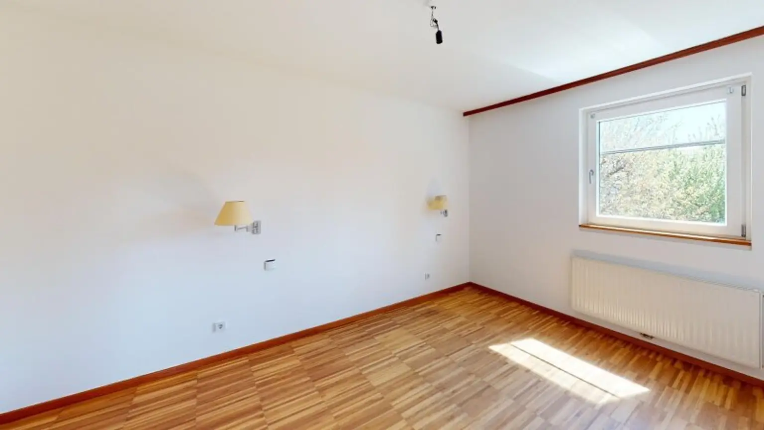 Schlafzimmer 1