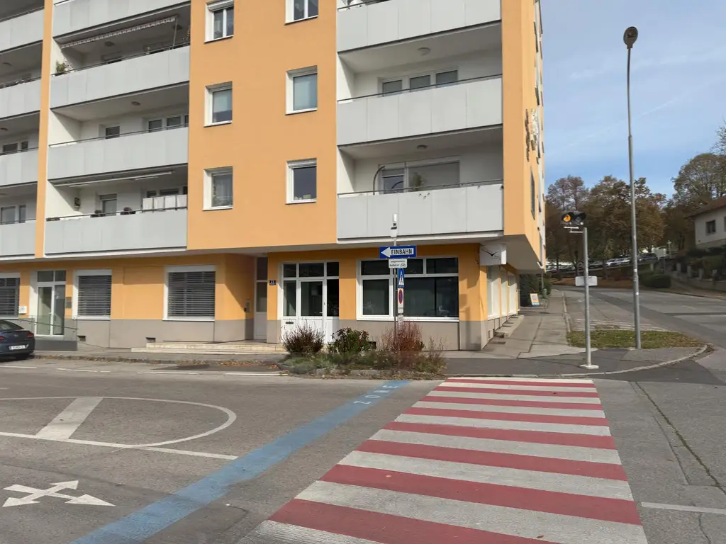 Moderne Büroräumlichkeiten inmitten von Melk zur Miete!