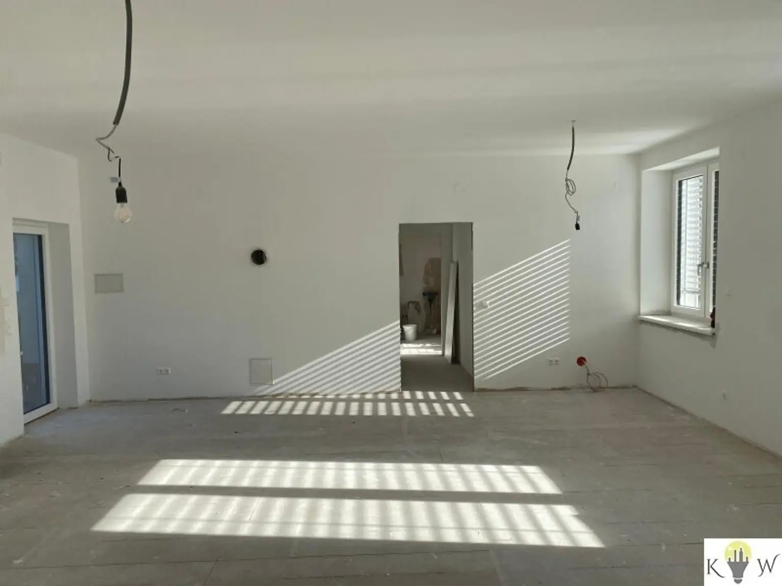 Barrierefreie "energieeffiziente" Wohnung mit Flair - Erstbezug nach Sanierung