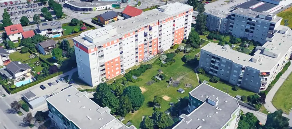 Traumwohnung  im EG in Wels mit Gartenfeeling, Loggia & Tiefgarage, sofort einziehen & wohlfühlen!