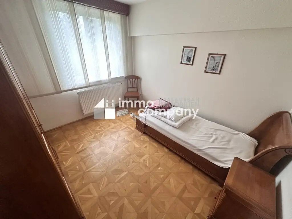 Gemütliche 2-Zimmer-Wohnung in Lassee: Stadtblick, Einbauküche & Parkplatz! Miete: 640 €