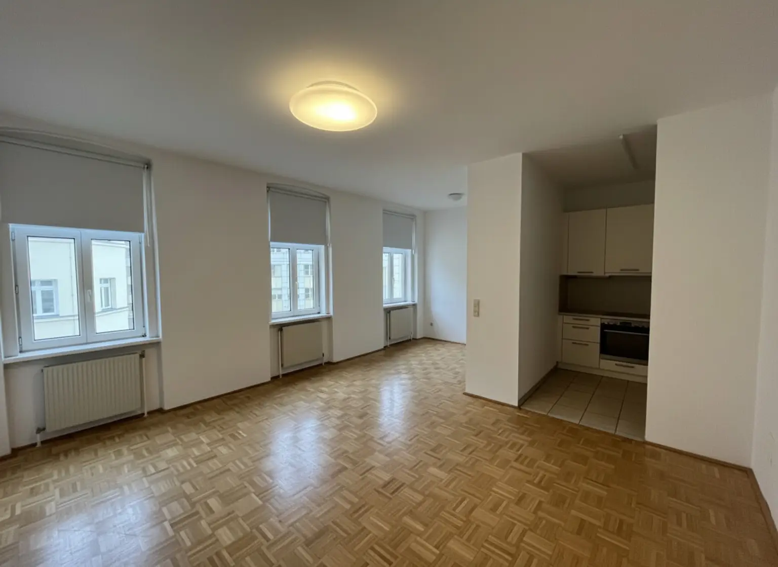 Hervorragend aufgeteilte, helle 1-Zimmerwohnung nahe Servitenviertel