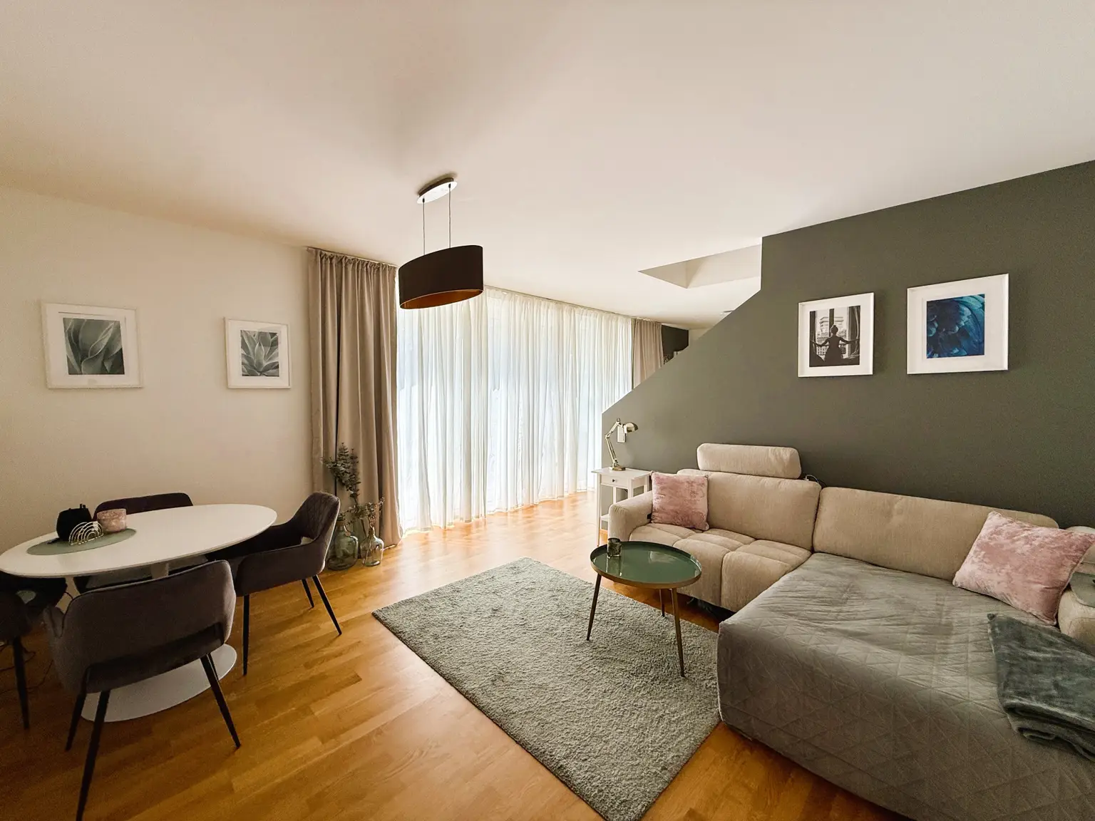 Wohn/Esszimmer