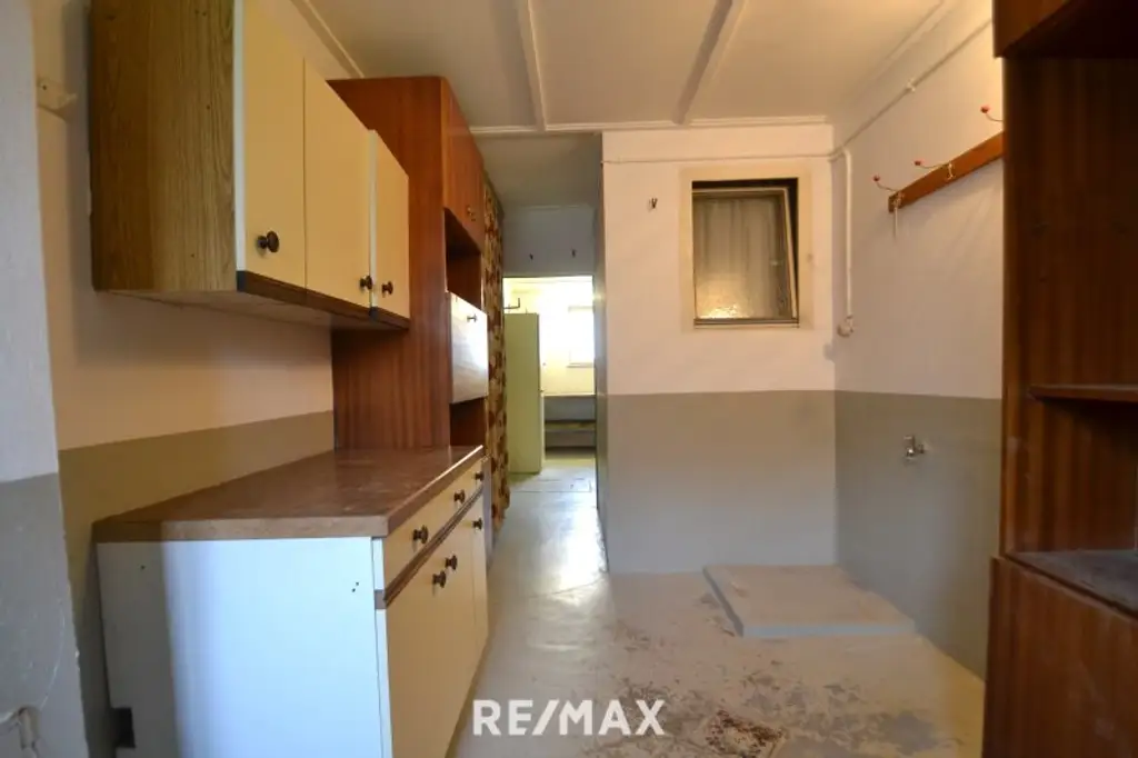 Besichtigungstag, am 19. + 20. März, nur mit Voranmeldung möglich! - Haus mit Anbau und Garten