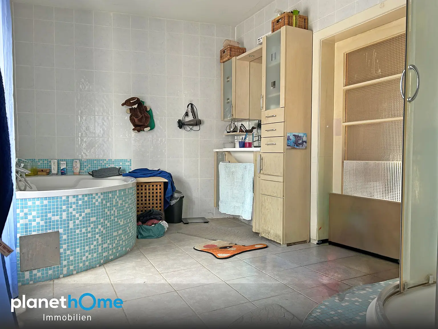 Schlafzimmer und Badezimmer_2