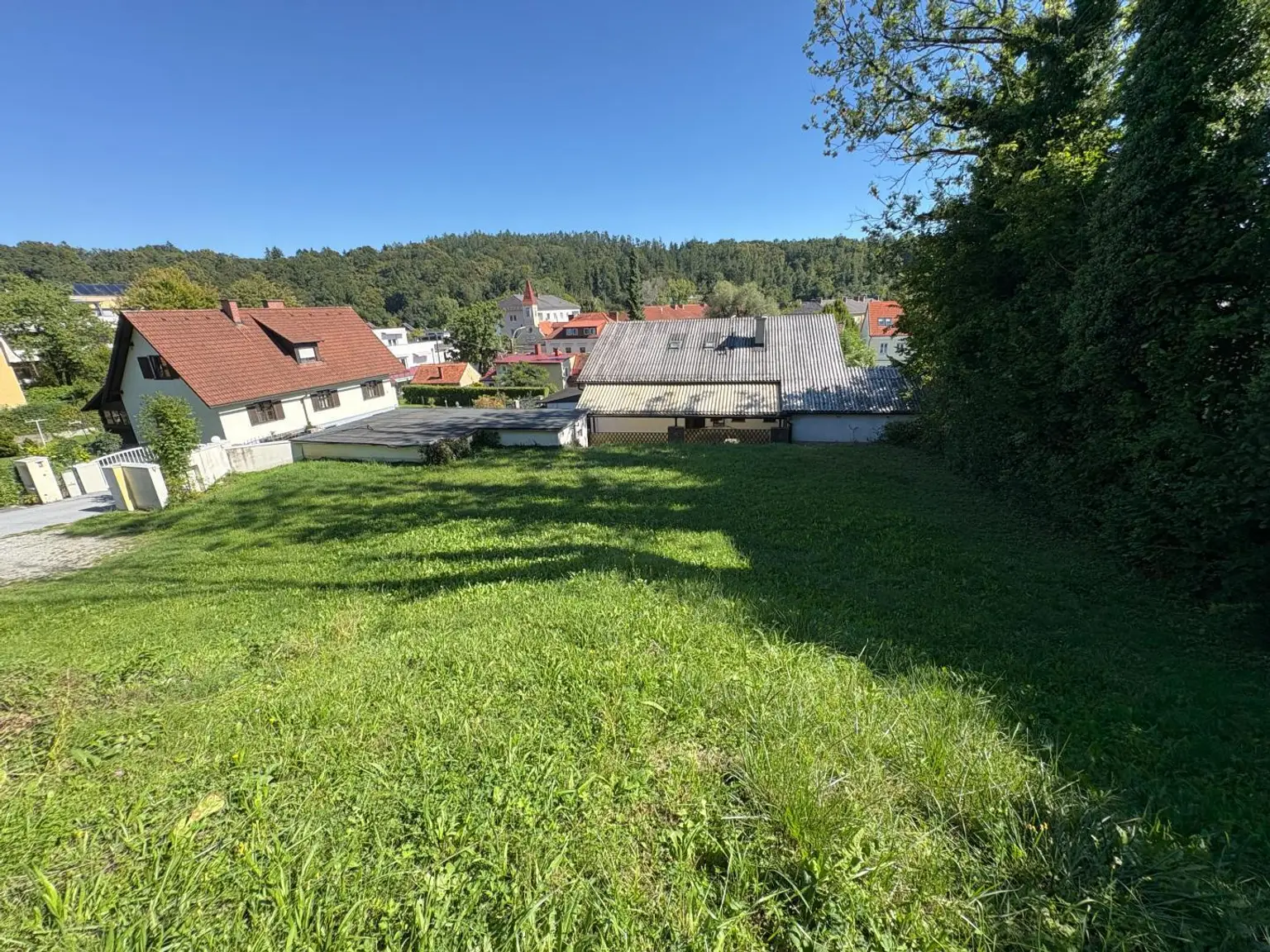 Grundstück