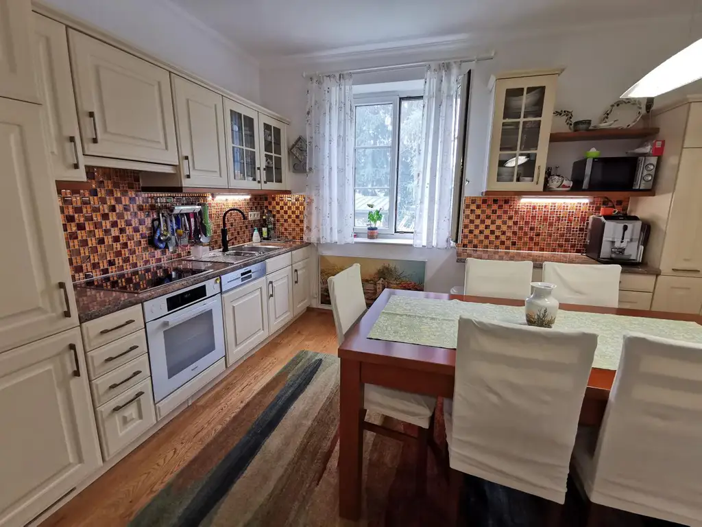 Schöne, gepflegte 2-Zimmer-Wohnung im Grünen