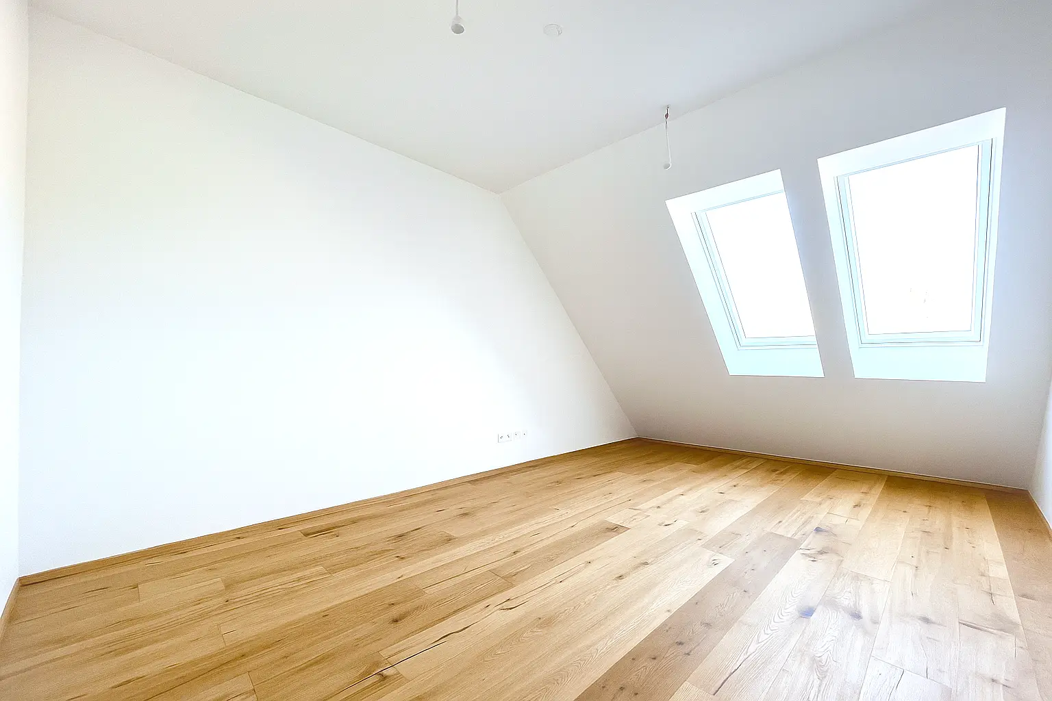 Stilvoll wohnen mit Freiraum – Exklusive 3-Zimmer-Wohnung mit Außenfläche!