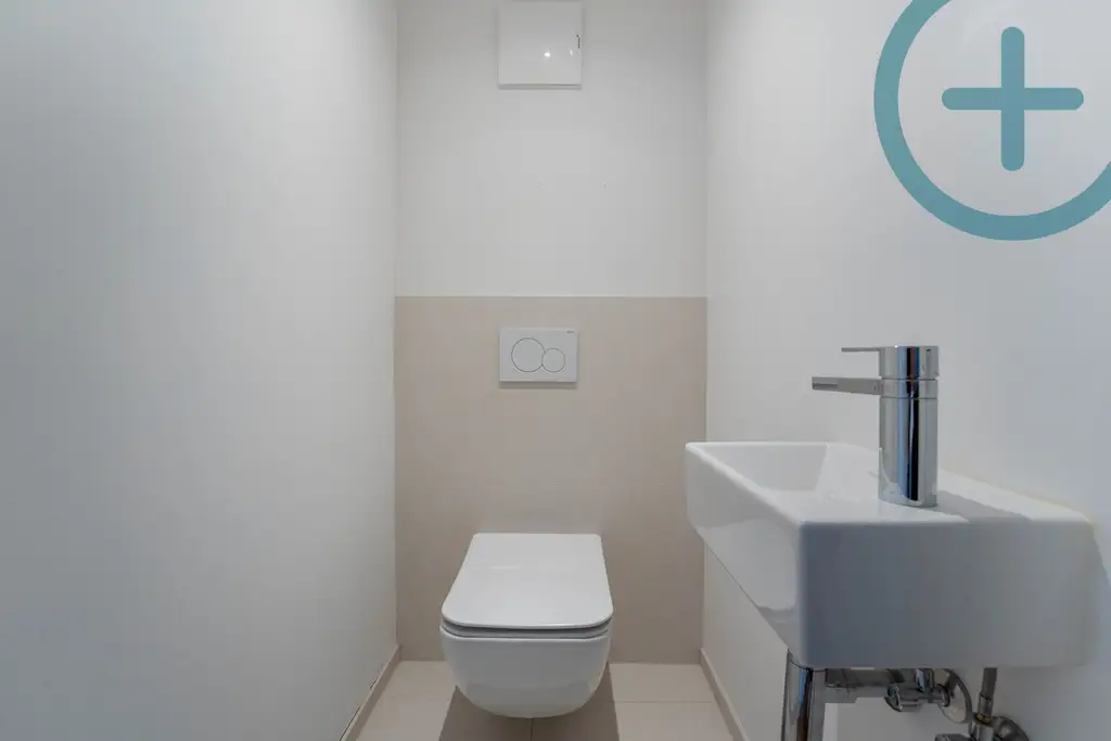 SCHOPENHAUERSTRASSE - DELUX