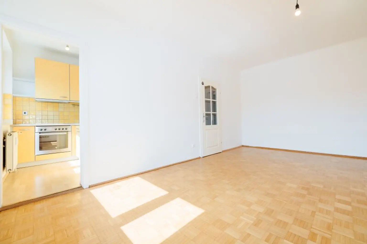 PROVISIONSFREI | KOMPAKTE GARCONNIERE IN BESTER LAGE | MODERNE KÜCHE | NÄHE AVL | LICHTDURCHFLUTET | IDEAL FÜR SINGLES I PROJEKT WOHNEN