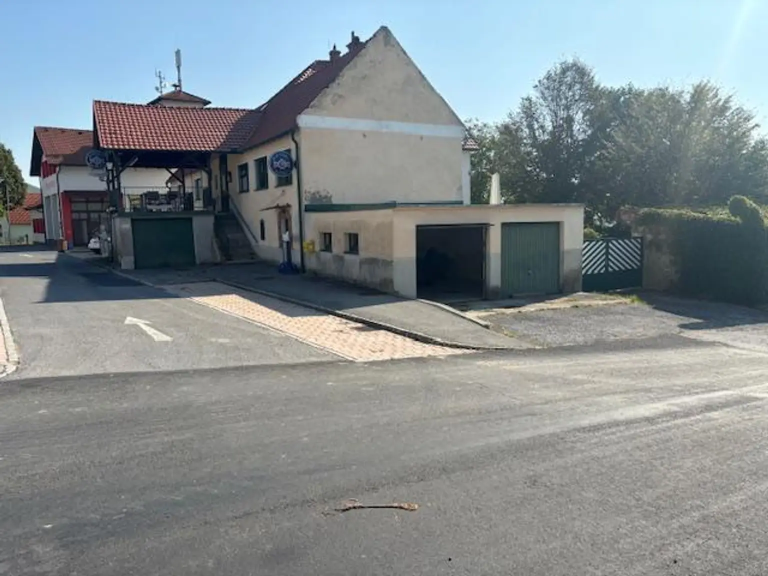 Straßenansicht