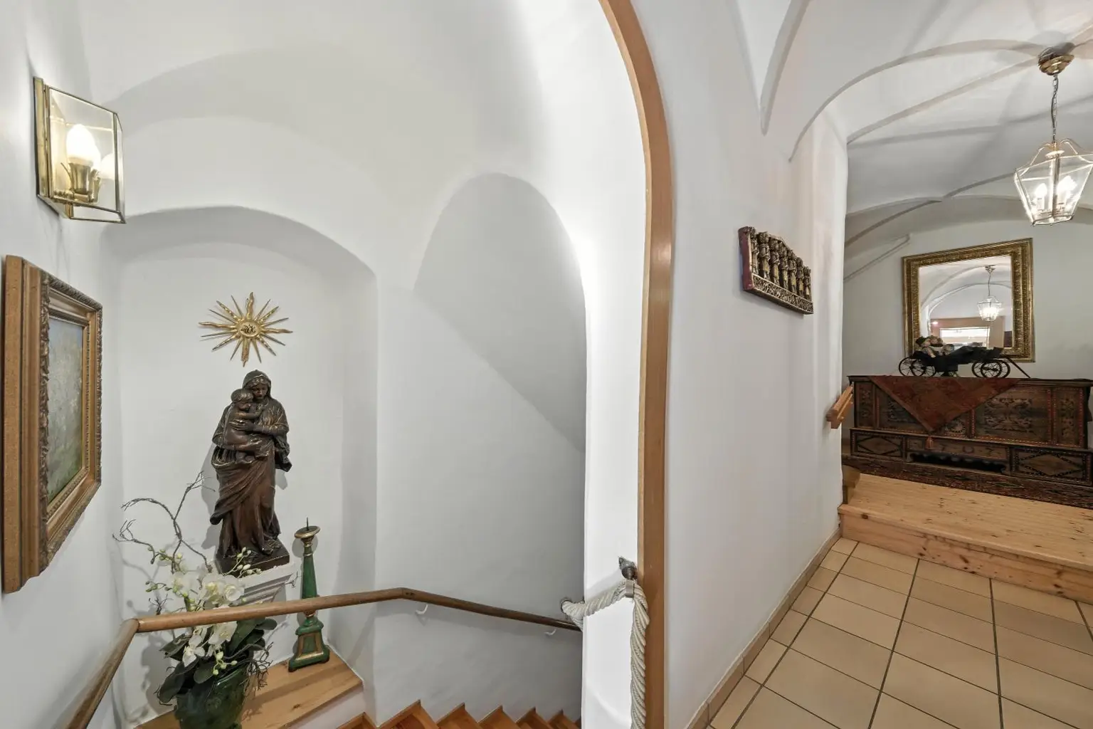 EINZIGARTIGE STILALTBAU-RESIDENZ IM HERZEN DER KREMSER ALTSTADT!