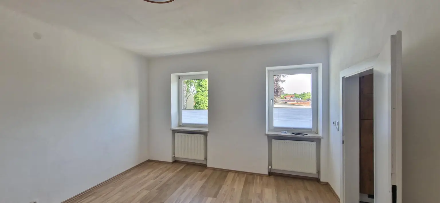 Wohn - Schlafzimmer