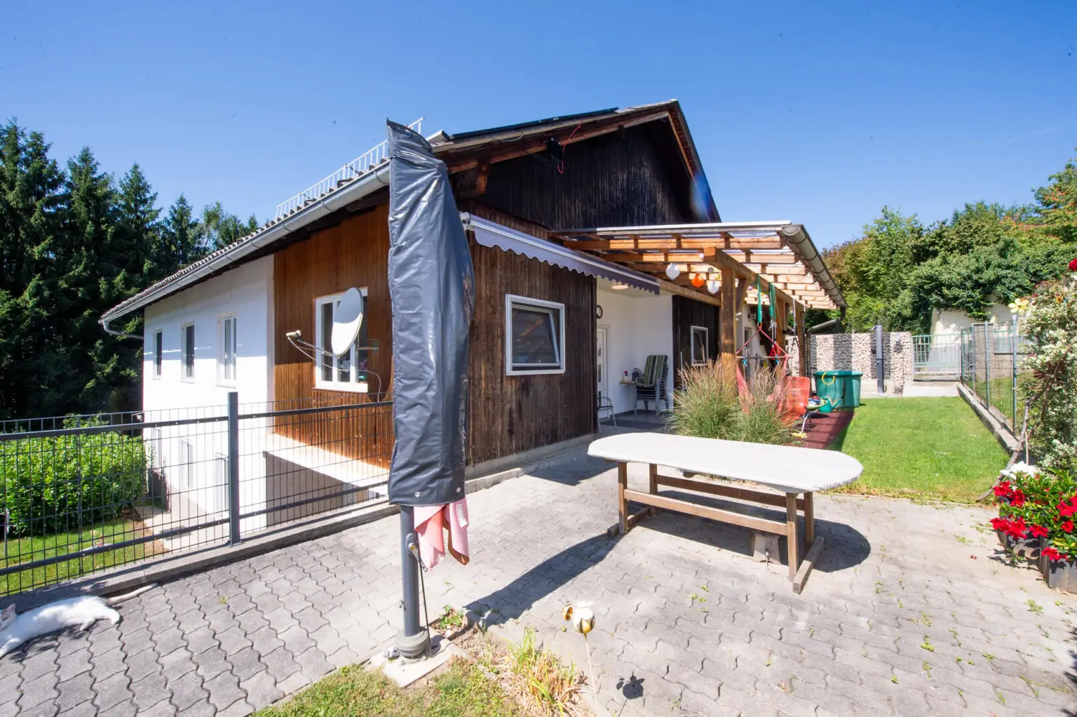 Großzügiges 1–2 Familienhaus in Bestlage - Laßnitzhöhe - Graz