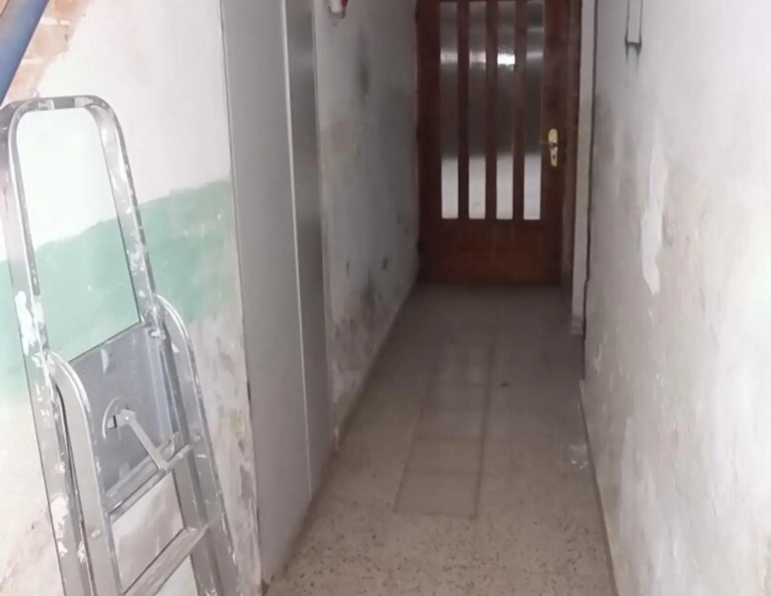 Renovierungsbedürftiges Wohnhaus in Zentraler Lage