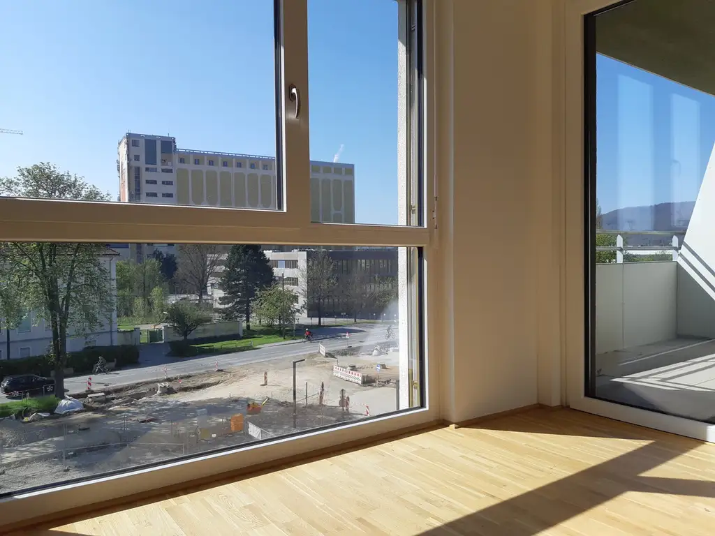 EXKLUSIVE  4-ZIMMERWOHNUNG MIT GROSSER SÜDWEST TERRASSE IM NEUEN REININGHAUSAREAL