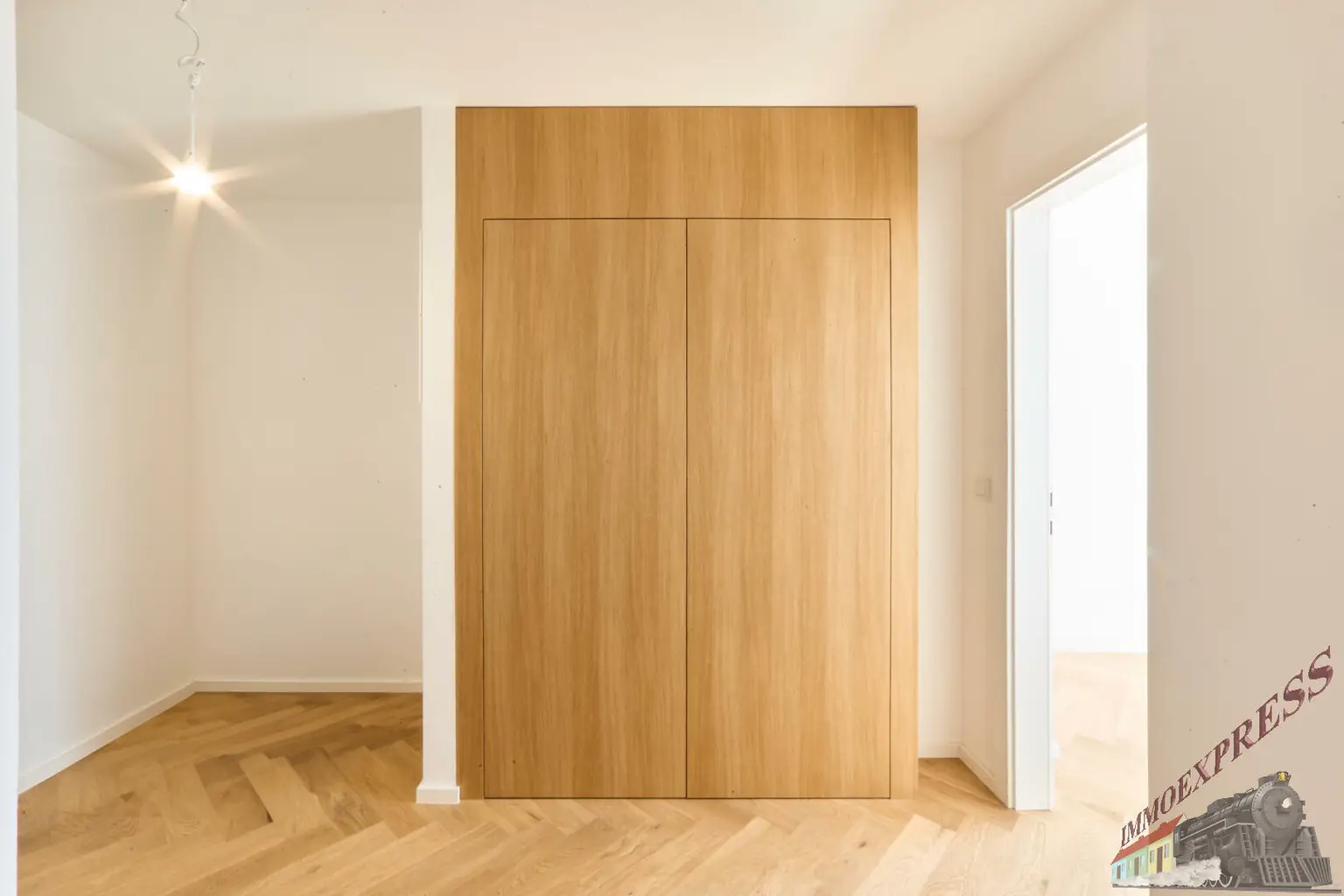 Großzügige 3-Zimmer-DG-Wohnung mit 41 m² Terrasse Panoramaterrasse