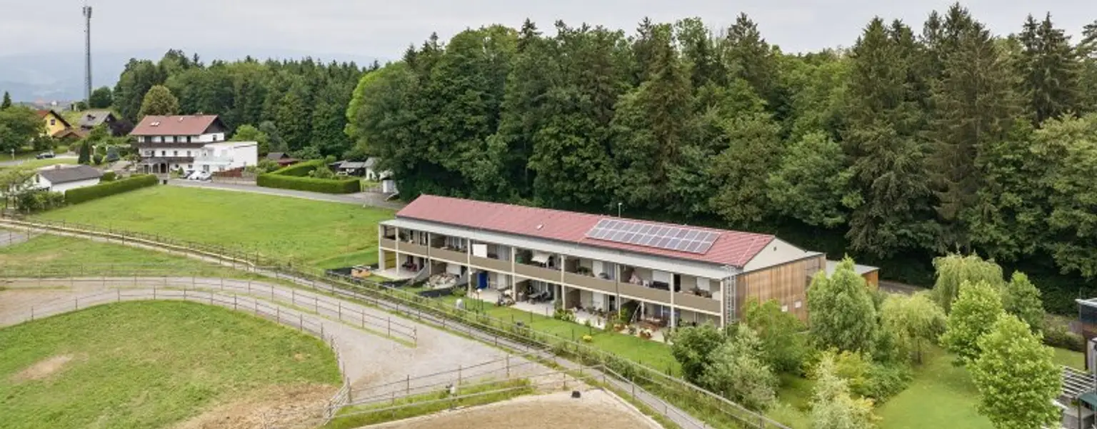 Neuwertige 4-Zimmer-DG-Wohnung in Lannach mit großem Balkon und Blick ins Grüne