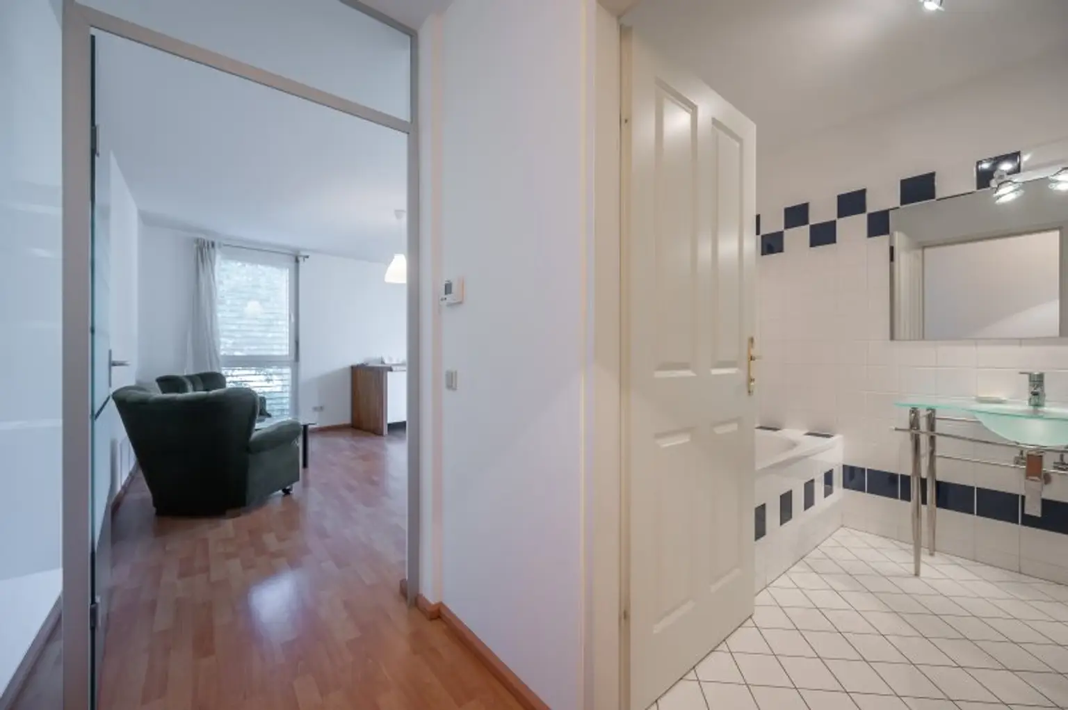 ***NEU*** Fantastische 3 Zimmer Neubau-Wohnung in TOP-Lage mit Garage!
