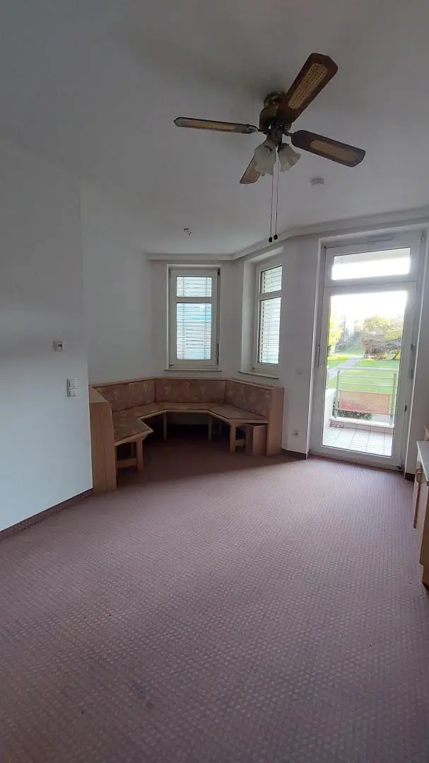 Teilmöblierte 2-Zimmer Wohnung zu vermieten!