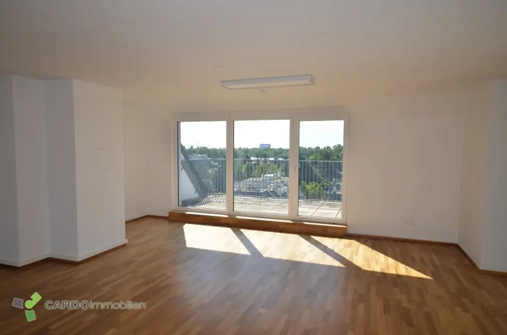 Maissonette, Attraktive Gewerbefläche zu vermieten – ca. 260 m², Nähe UNO City & U-Bahn