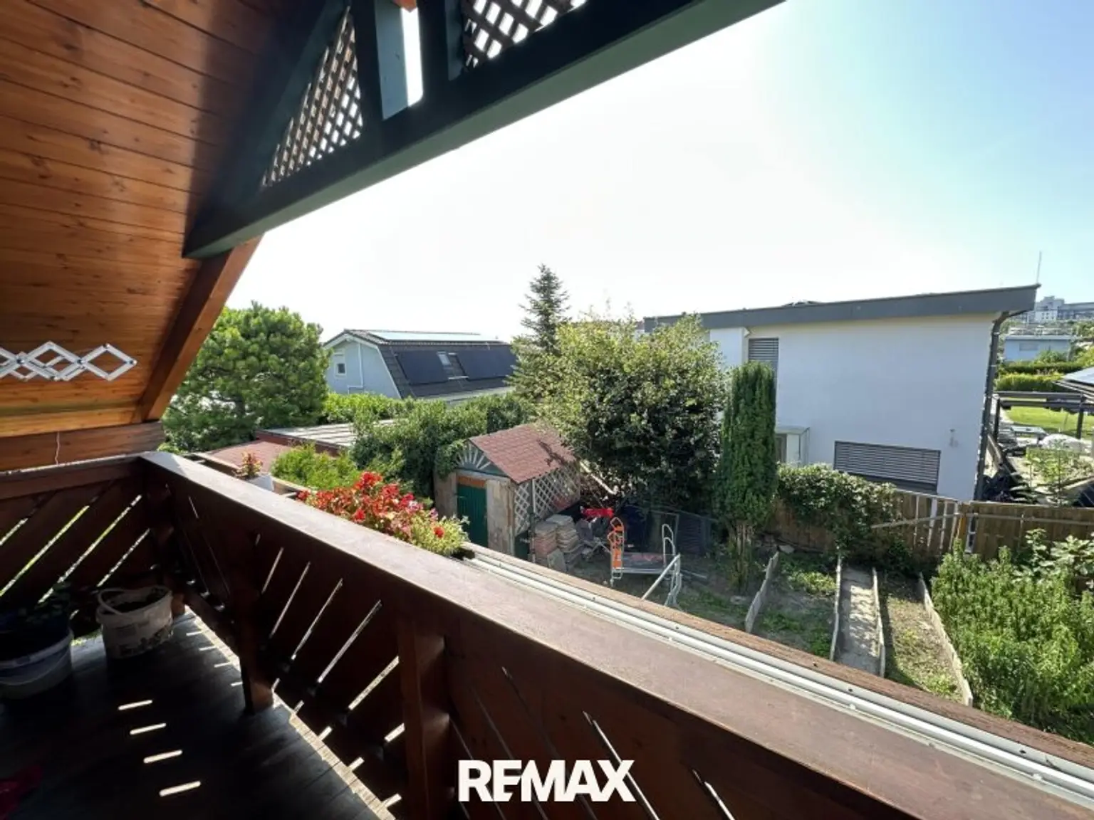 13 Balkon